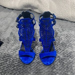 Joe’s blue heels